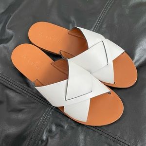 M.Gemi Leather Sandals